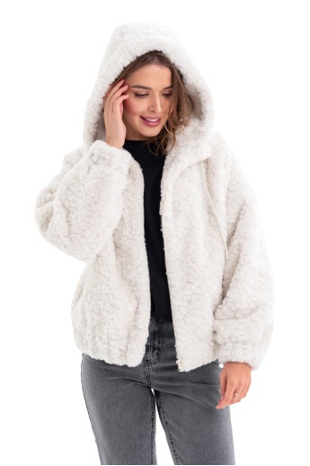 Теплий бомбер з капюшоном «Корі» молочний