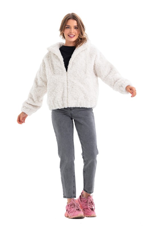 Теплий бомбер з капюшоном «Корі» молочний