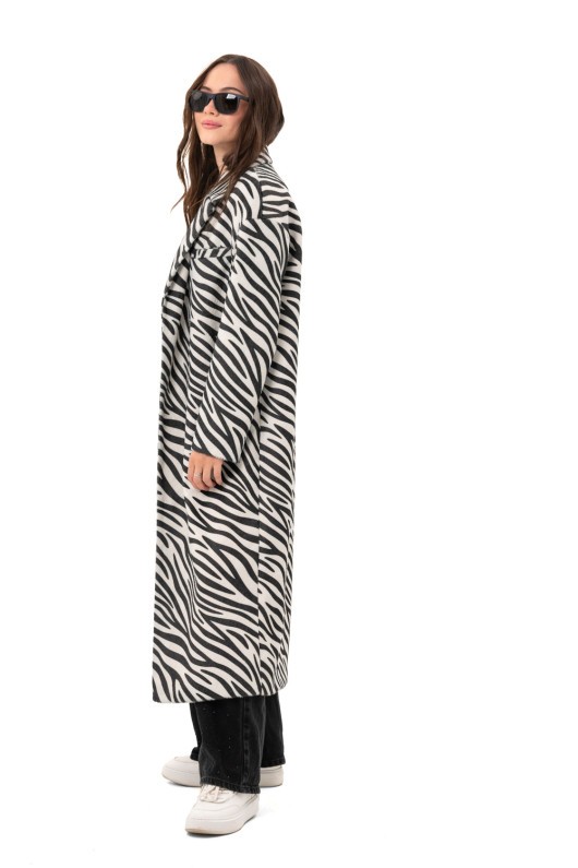 Довге пальто із еко хутра з принтом «Марсія» чорно-біла зебра