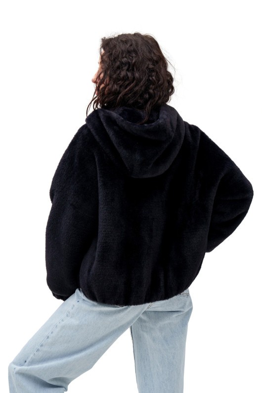 Коротка шубка з капюшоном «Люксі» чорна утеплене