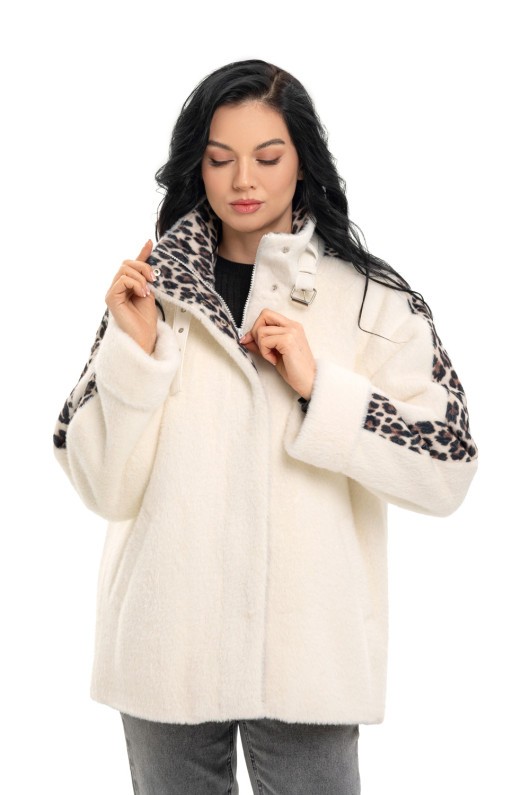 Коротке пальто на блискавці «Офелія» білий-леопард великий утеплене