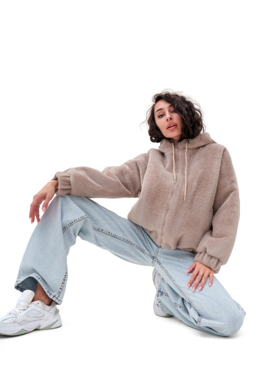 Коротка шубка з капюшоном «Люксі» бежева утеплене