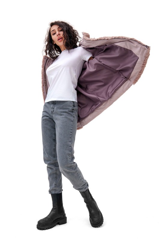 Подовжений пуховик «Скай» пудровий утеплене