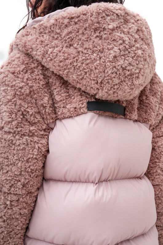 Подовжений пуховик «Скай» пудровий утеплене