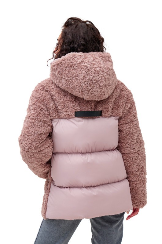 Подовжений пуховик «Скай» пудровий утеплене